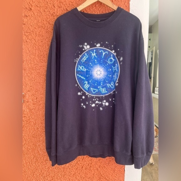 Zodiac Signs Crewneck. Unsized. Libra, Leo, Taurus, Aries - Picture 1 of 4